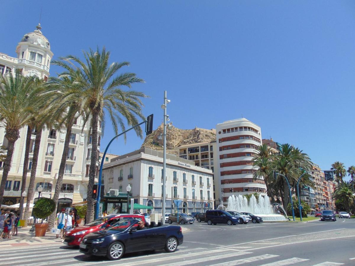 Apartamentos Playa Postiguet Alicante Extérieur photo