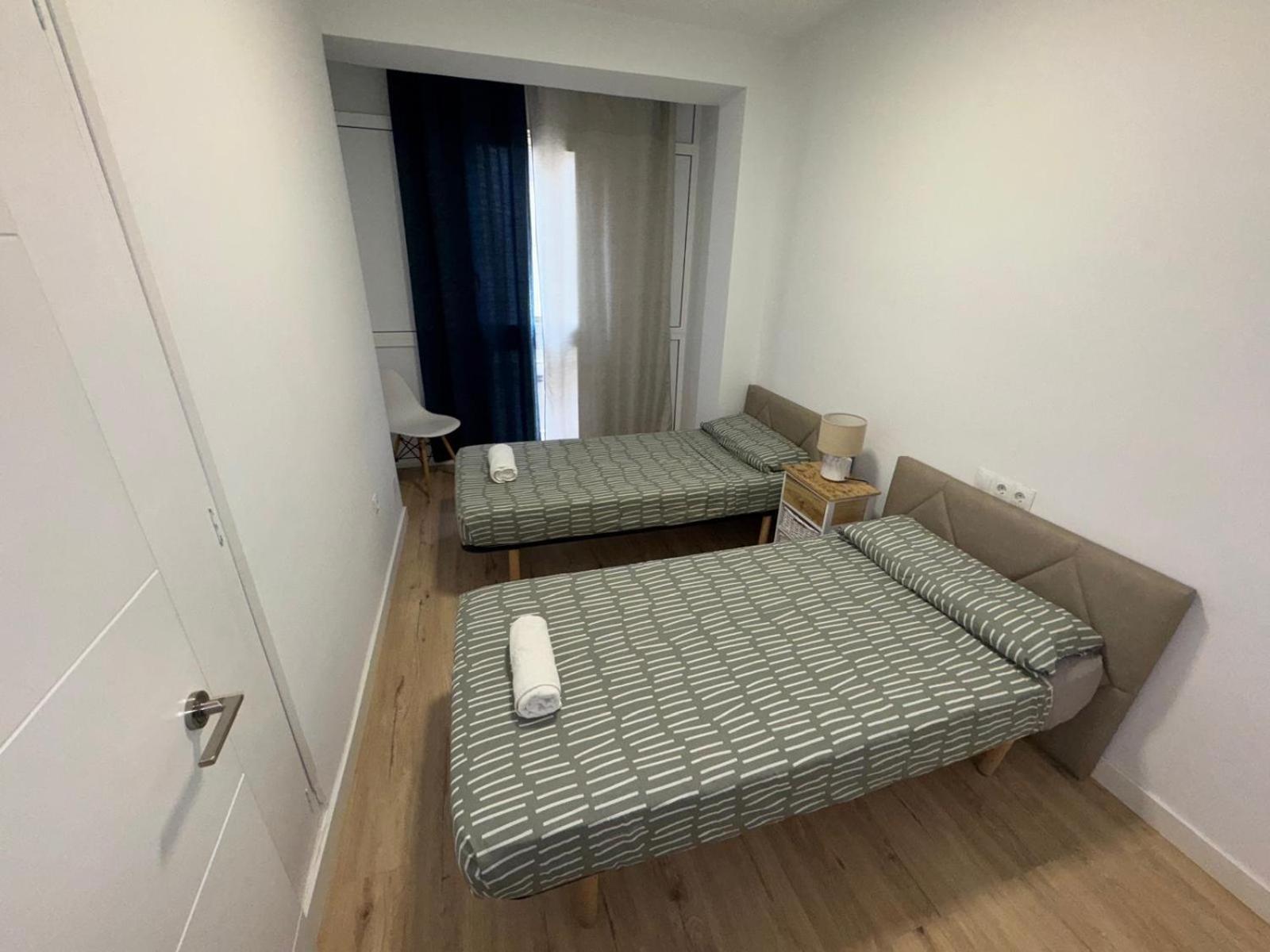 Apartamentos Playa Postiguet Alicante Extérieur photo