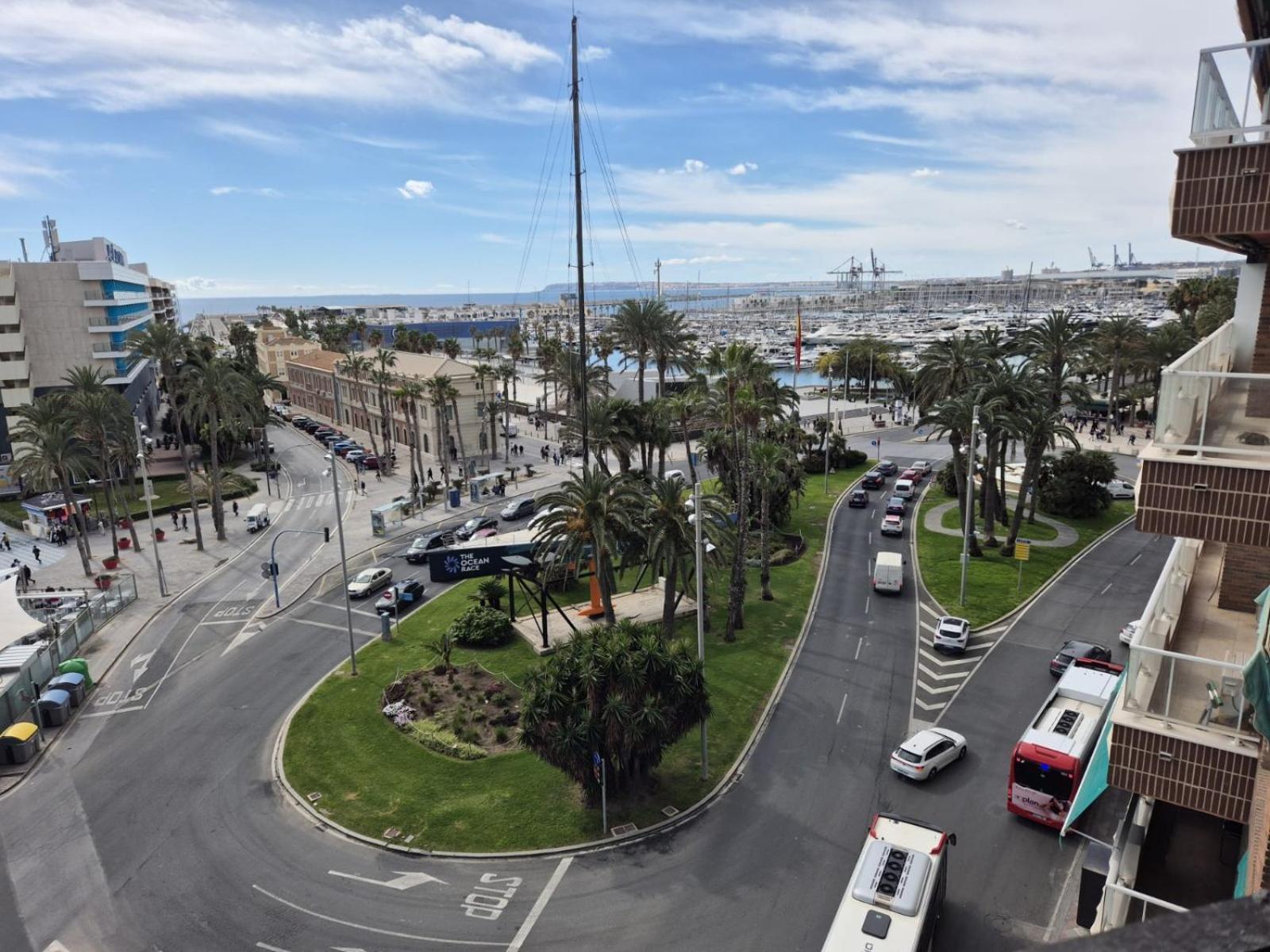 Apartamentos Playa Postiguet Alicante Extérieur photo